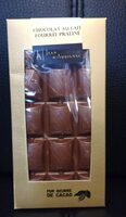 Chocolat au lait fourrée praliné