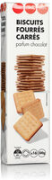 Biscuits fourrés carrés parfum chocolat