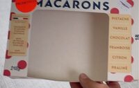 Assortiment de 18 macarons garnis