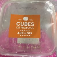 Cubes de fromage aux noix