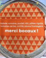 Salade, poulet, pâte, comté