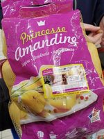 Pomme de terre de consommation a chair ferme vapeur blanch