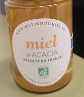 Miel d'acacia récolté en France