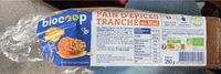 Pain d’épices tranché au miel