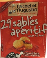 29 sablés apéritif au piment doux & oignons grillés