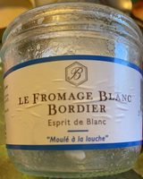 Le fromage blanc esprit de blanc "moulé à la louche"