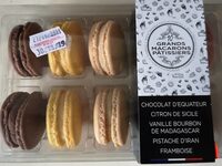 10 grands macarons pâtissiers