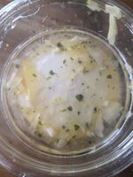 Artichauts à l'ail et au basilic, marinés dans l'huile de colza