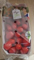 Tomates cerises allongées