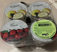 Yaourt avec fruits et aromes sucré cerise citron
