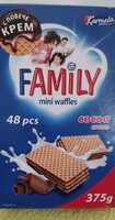 Family mini waffles cocoa