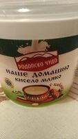 Домашно кисело мляко с каймак 4%