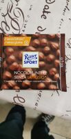 Nocciole intere senza lattosio