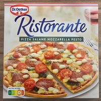 Ristorante Pizza Salame Mozzarella Pesto