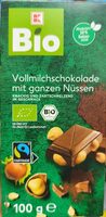 Vollmilchschokolade mit ganzen Nüssen