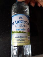 Natürliches Mineralwasser ohne Kohlensäure