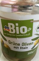 Grüne oliven