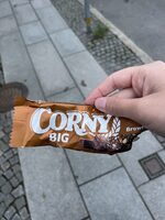 Brownie flavour muesli bar