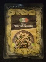 Tortelloni Spinat und Pinienkerne
