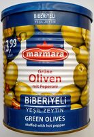 Grüne Oliven mit Peperoni