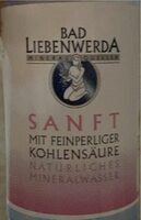 Naturliches Mineralwasser