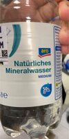 Mineralwasser medium