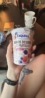Quark dessert with muesli