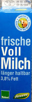 Frische Vollmilch