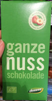 Ganze nuss schokokade