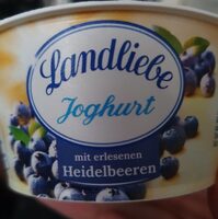 Landliebe Johhurt mit Heidelbeeren