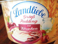 Grieß Pudding mit Kirschen