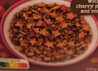 Crunchy muesli cherry cocoa
