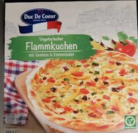 Flammkuchen mit Gemüse und Emmentaler