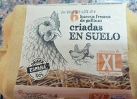 Huevos frescos de gallinas criadas en suelo