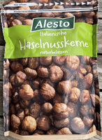Italienische Haselnusskerne