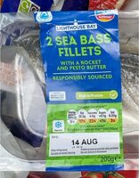 Sea bass fillets with rocket and pesto butter