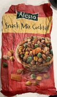 Snack mix cocktail