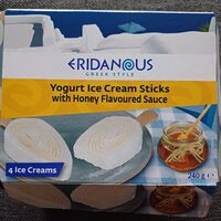 Yoghurt ice cream with honey