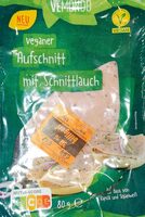 Veganer Aufschnitt mit Schnittlauch