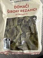 Domaći široki rezanci sa špinatom