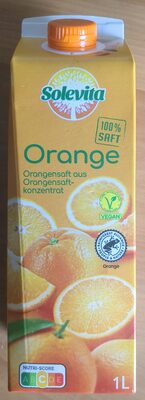 Orangensaft aus Orangensaftkonzentrat