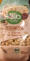 Zedernüsse