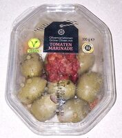 Grüne Oliven mit Tomatenmarinade