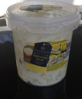 Kartoffelsalat mit Ei und Gurke