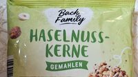 Haselnusskerne gemahlen