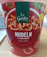 Nudeln in Tomatensoße