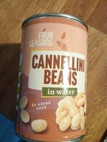 Cannellini beans in water