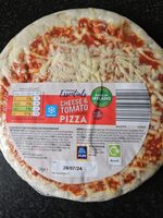 Cheese and tomato pizza