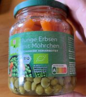 Junge Erbsen mit Möhrchen