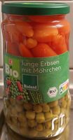 Junge Erbsen mit Möhrchen